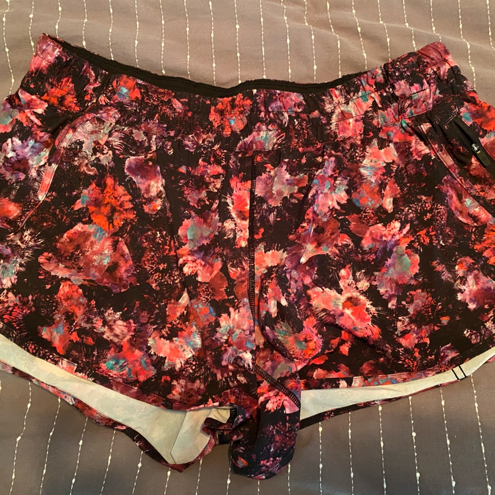 Lululemon size 18 track that short . 3 “